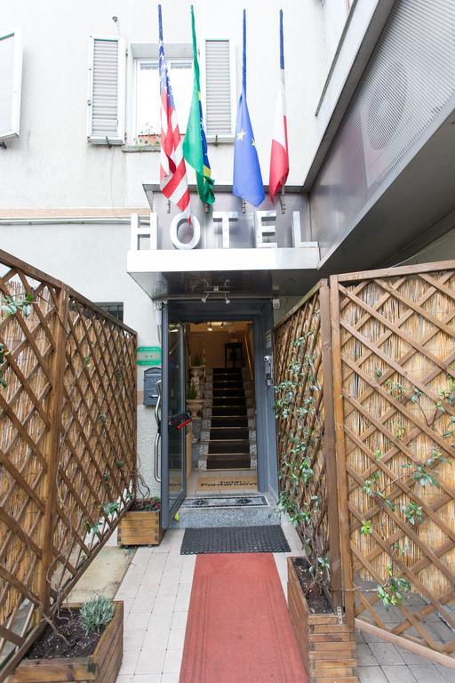 Hotel Pontenuovo Merone Kültér fotó