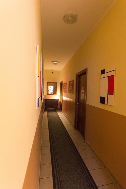 Hotel Pontenuovo Merone Kültér fotó